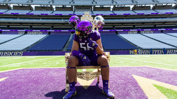 4-star recruit Ratumana Bulabalavu on his official visit to Washington.